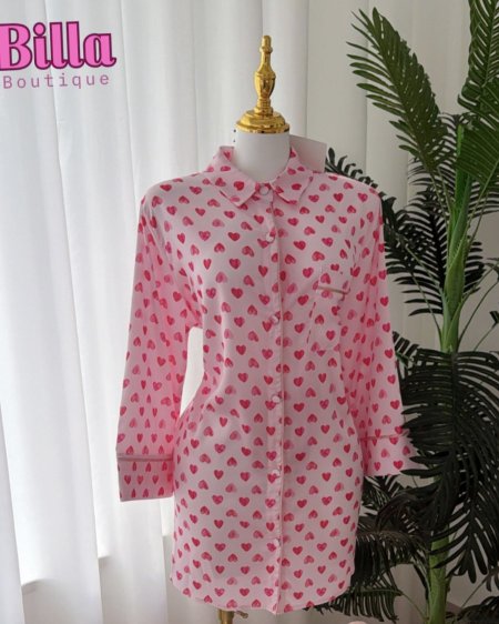 قميص نوم مع ازرار ماركة coccolarsi حرير ناعم منقش قلوب مع بوكس💞🫰🏻