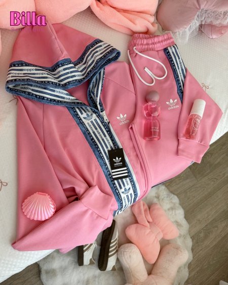 ترينينج قطعتين من adidas باللون الزهري مع جينز خامة ربيعية 🔥