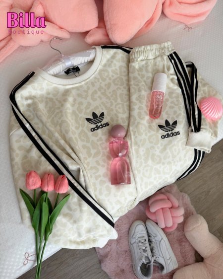 ترينينج adidas قطعتين باللون البيج منمر والخامة والكواليتي🔥😩