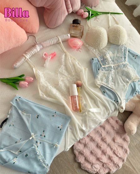 بكج اربع قطّع بتكون من (بيجامة شورت وفستان وسوت ) جوا بوكس💗