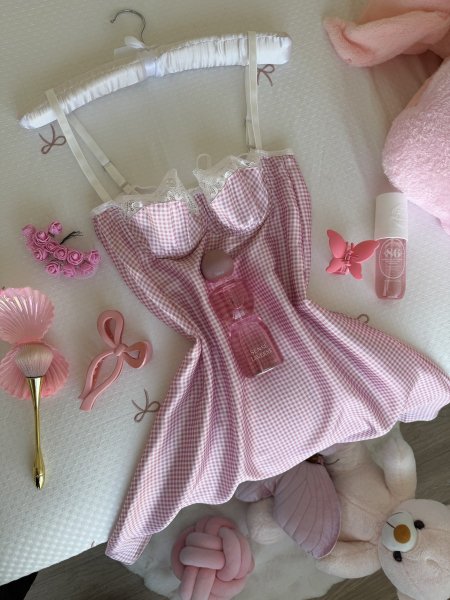 فستان ستان ناعم منقش زهري كاروهات بسطل على اللبس😭💗💞🎀🫰🏻